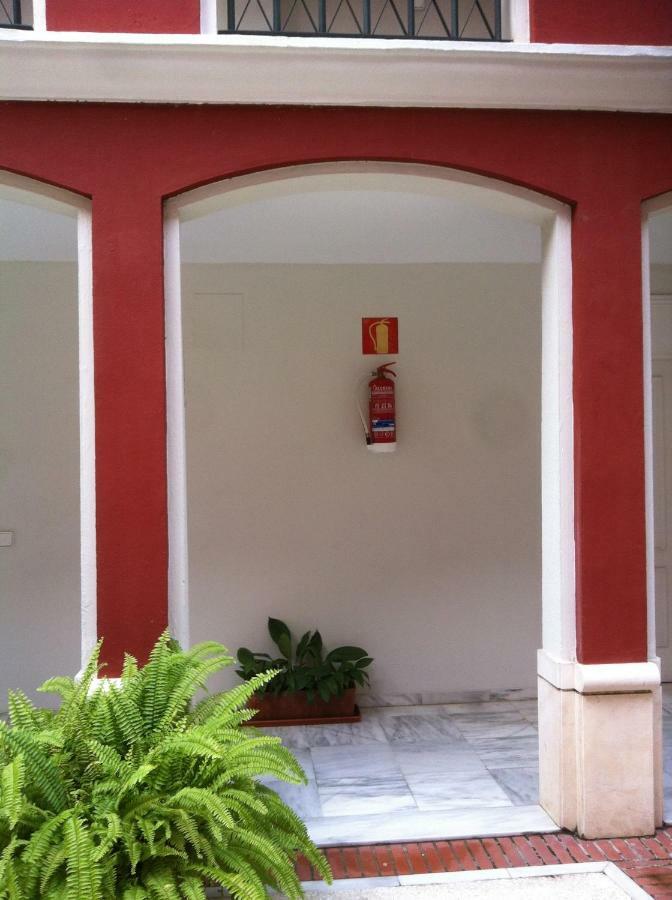 Conde De Ibarra Apartment Sevilla Bagian luar foto